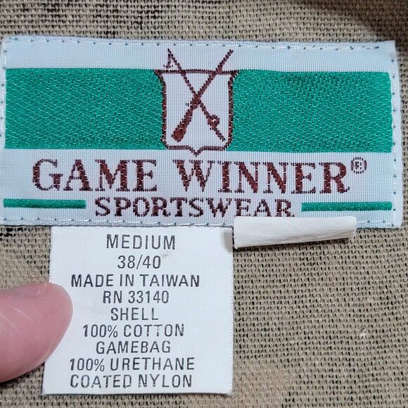 Game Winner Sportswear Camo Hunting Vest - Size Medium 38/40 - Picture 7 of 7